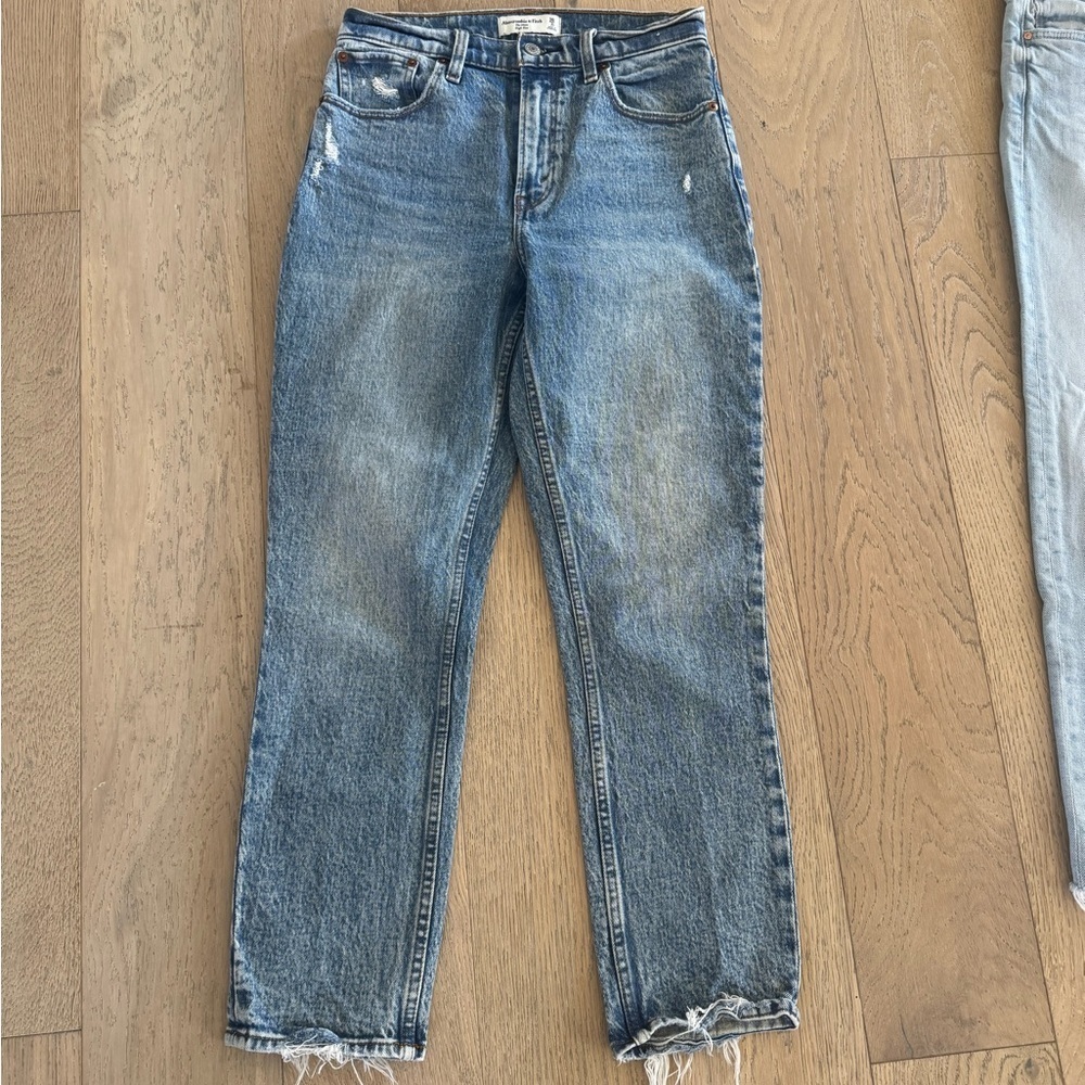 Abercrombie & Fitch The Mom High Rise Jeans Size 26